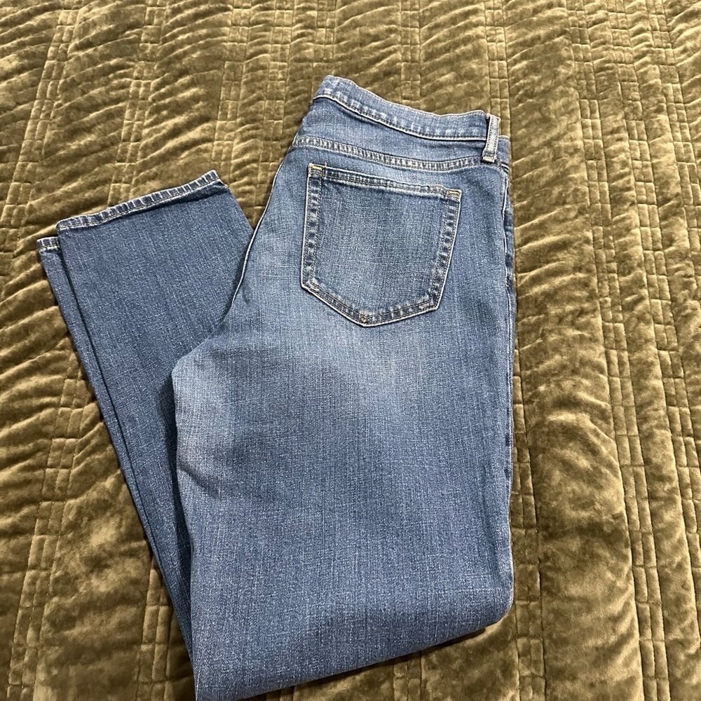 GAP Women's Straight Leg Blue Jeans